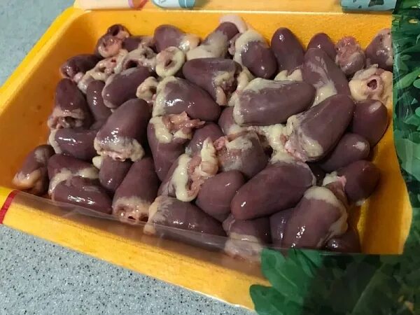 Сколько по времени готовятся куриные сердечки. Куриные сердечки. вареные куриные сердечки.