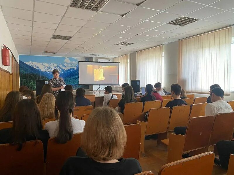 Яблоновский колледж мгту. Мгту яблоновский филиал. Филиал фгбоу во "мгту" в пос. Мгту майкоп медицинский факультет. Бауманка колледж.
