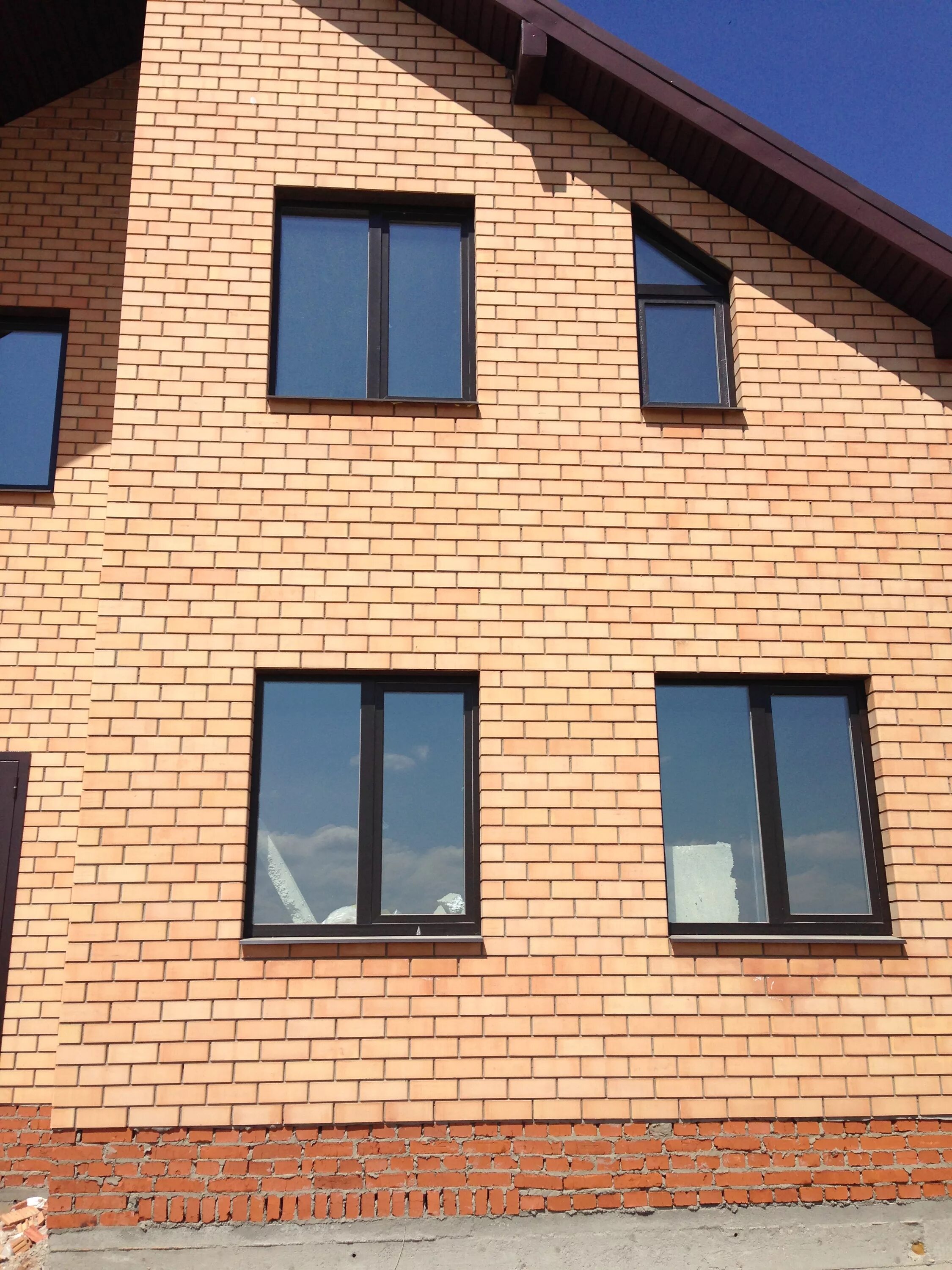 Кирпич солома старый оскол полуторный. Кирпич богородский гладкий м2000. Облицовка полуторного кирпича. Кирпич керма полуторный. Кирпич полуторный пустотелый лицевой м-100.