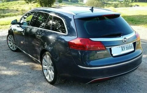 Авито универсалы инсигния