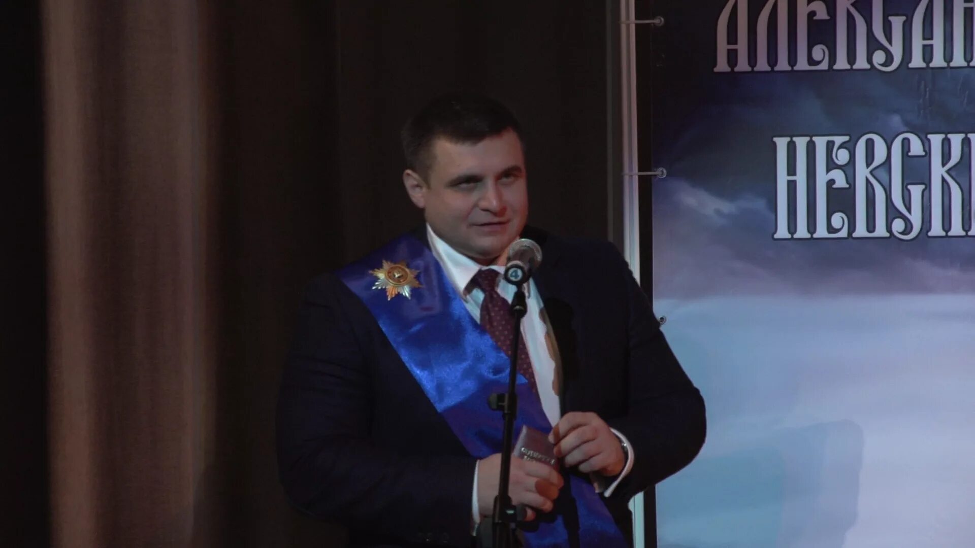 пчелинцев терра культур. логотип фонда защитник счастья. фонд защитник счастья благотворительный фонд антоненко. логотип фонда защитник счастья. защитник счастья благотворительный фонд 2018г.