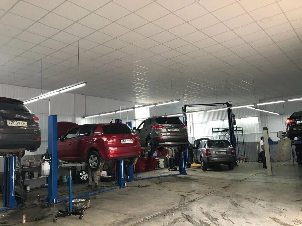 малый автосервис. автосервис, автотехцентр автосервис. малый автосервис. автосервис в гараже.