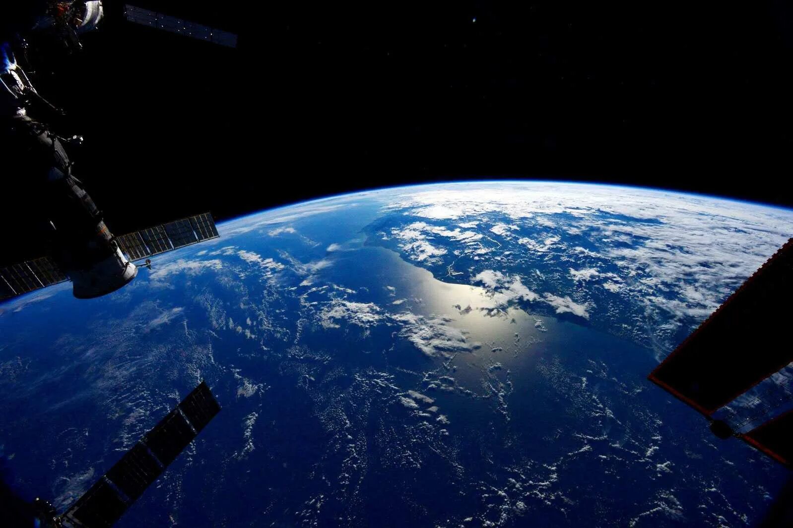 земля с мкс в реальном времени. земля с мкс в реальном времени. земля из космоса мкс. вид земли из космоса. планета вид из космоса.