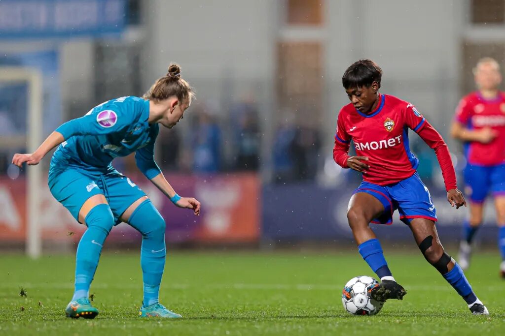 Иван коринтианс. Футбольная война. Абуди онгене. Педро габриэль футболист. Футбол ла лига испании 2021-2022.