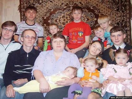 Многодетная семья в алтайском крае