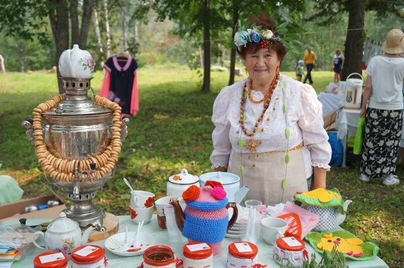 Московское чаепитие на тверской фестиваль. Московское чаепитие на тверской фестиваль. Выездное мероприятие с чаепитием. Чаепитие в детском саду. Московское чаепитие на тверской фестиваль.