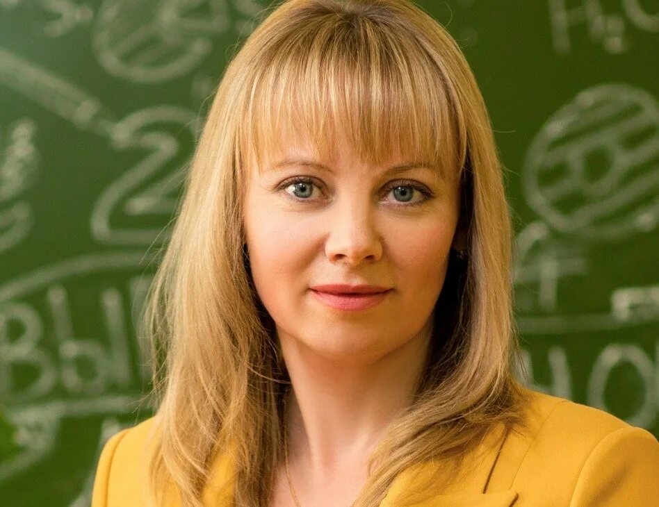 Школа эврика владивосток. Учителя гимназии эврика анапа. Директор эврики. Директор эврики. Эврика обнинск.