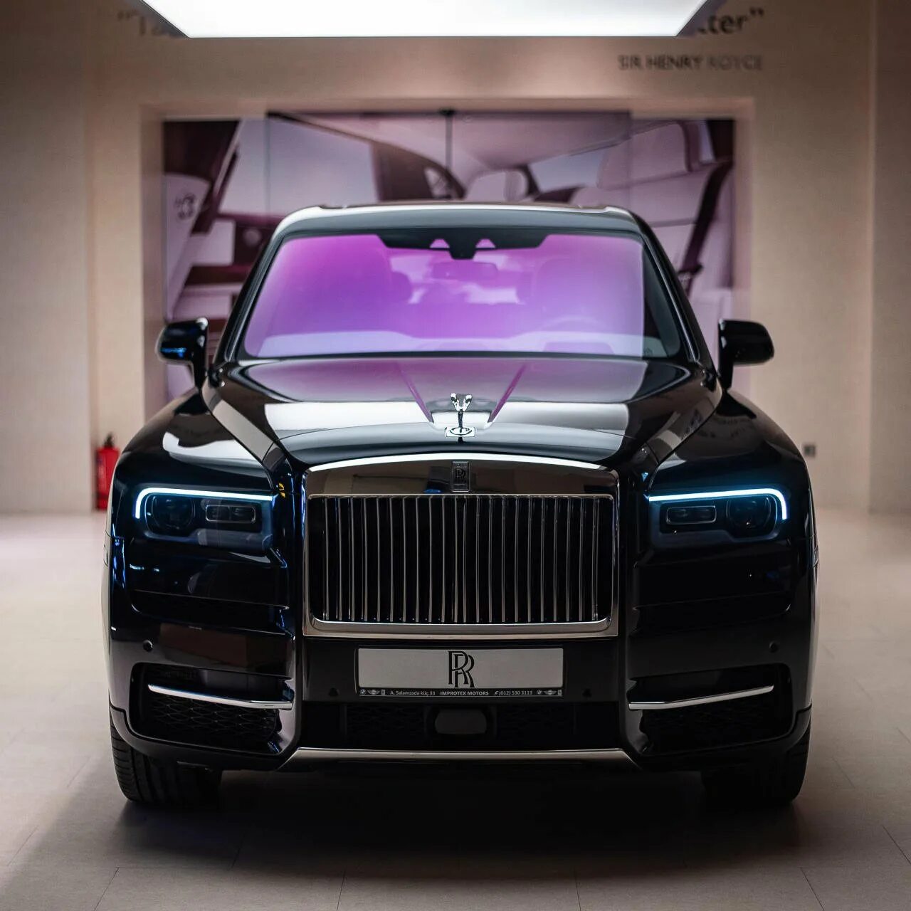 Роллс Ройс. Машина Роллс Ройс. Роллс Ройс последняя модель. Rolls Royce Phantom 2022.