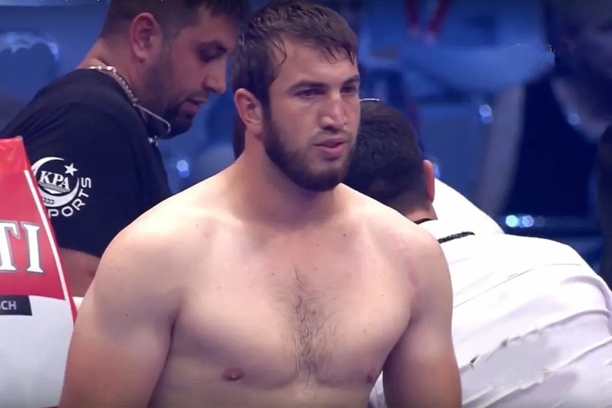 Асхабов ахмед. Апти давтаев. хусейн асхабов ufc.
