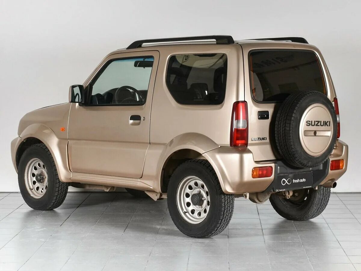 Куплю сузуки джимни б у. Suzuki Jimny 3. Судзуки Джимни 2008. Suzuki Jimny 4wd. Сузуки Джимни 2003 бежевая.