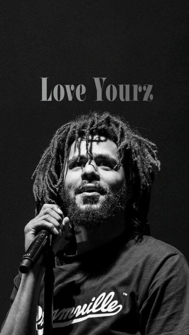J cole photoshoot. Музыкальный продюсер. J cole. J. J cole 2022.