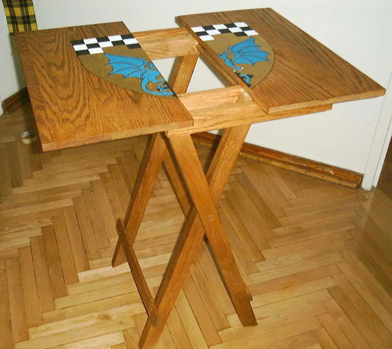 Складные столы из фанеры