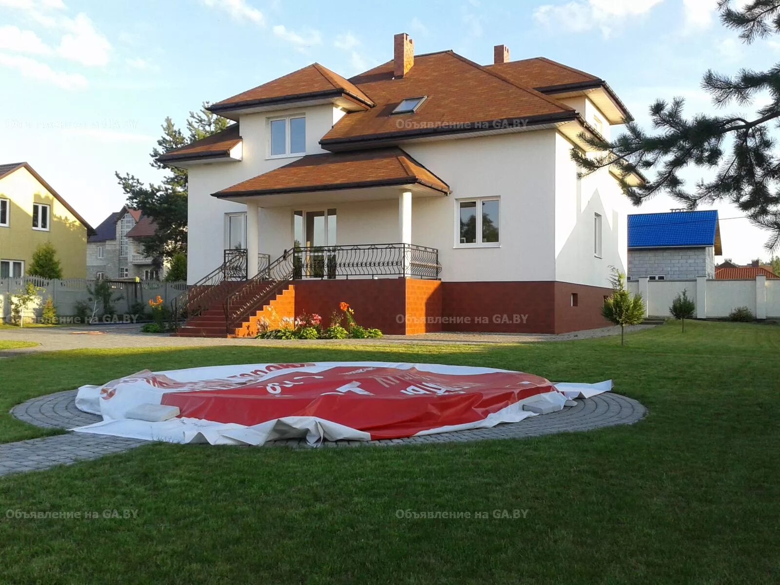 Купить недвижимость в гродно. Дом в Коробчицах Гродно. Гродно зеленый дом. Частные дома в Гродно картинки. Купить дом в Коробчицах Гродно.