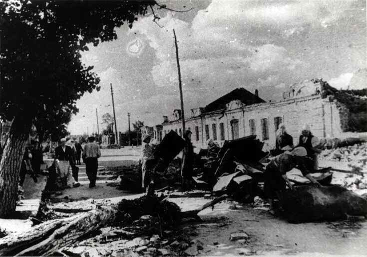 Разрушенный Воронеж 1943. Освобождение Воронежа 1943. Воронеж 1943 год. Пл Ленина Воронеж 1943. Осенью 1941 ввиду угрозы захвата воронежа