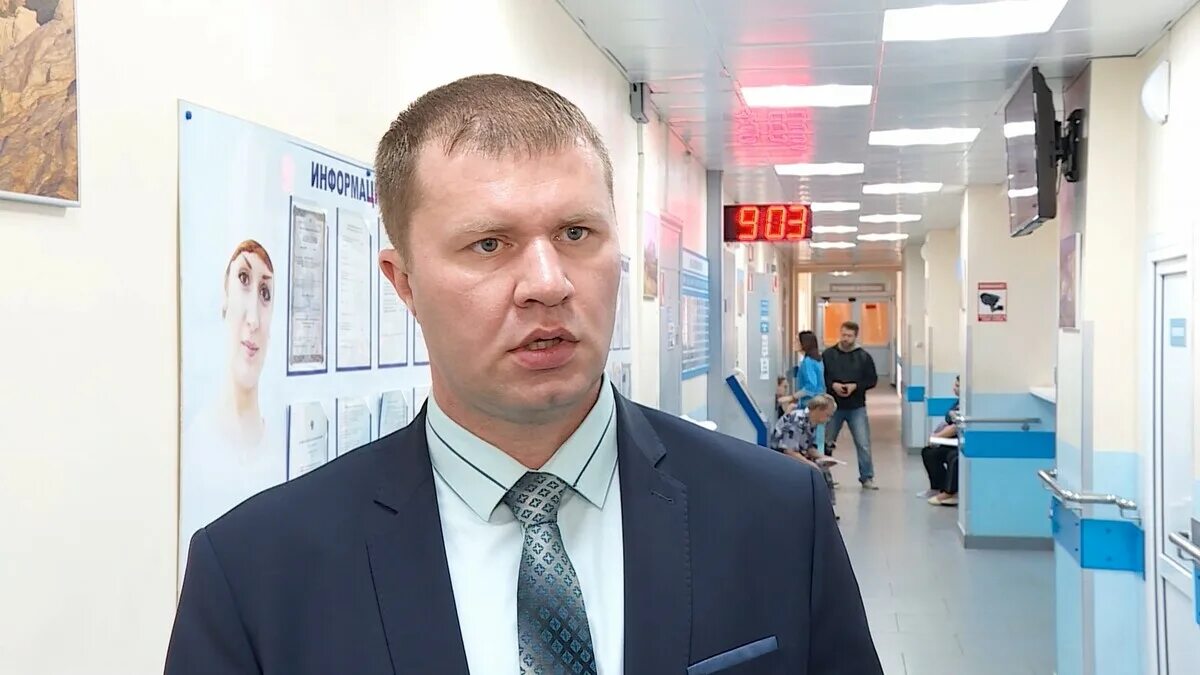 Главврач островской поликлиники. Главный врач областной больницы кострома. Главный врач костромской областной. Главный врач костромской областной. Окружная больница 1 кострома.