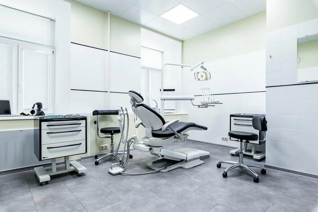 Клиники столицы нальчик. Pro lab clinic спб. Ямашева 67 ситилаб. Клиника имплант лаб в москве. Лаб клиник.