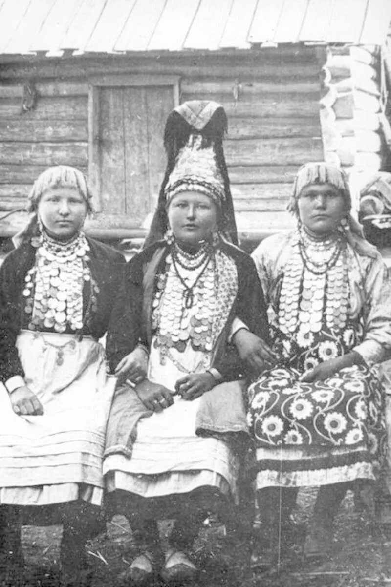 народы вятки удмурты. удмурты раньше. народ удмурты 16 века. вотяки вятской губернии. удмурты монголоиды.