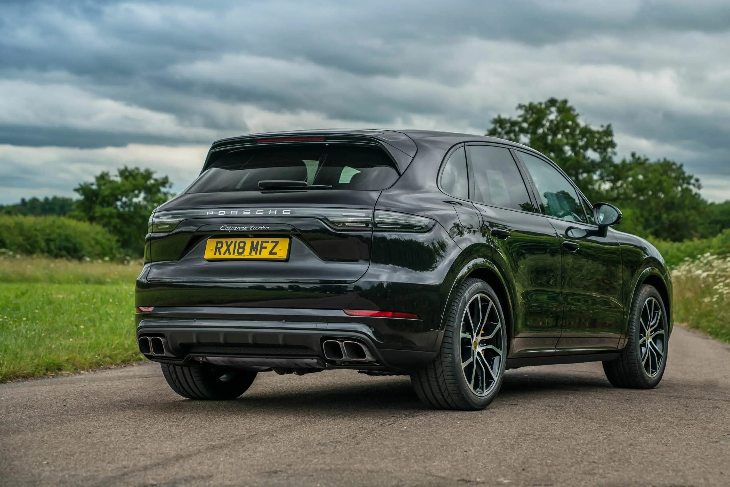 Порше Кайен 2018. Порше Кайен турбо. Porsche Cayenne Turbo 2018. Порше Кайен турбо s 2018. Каен турбо с