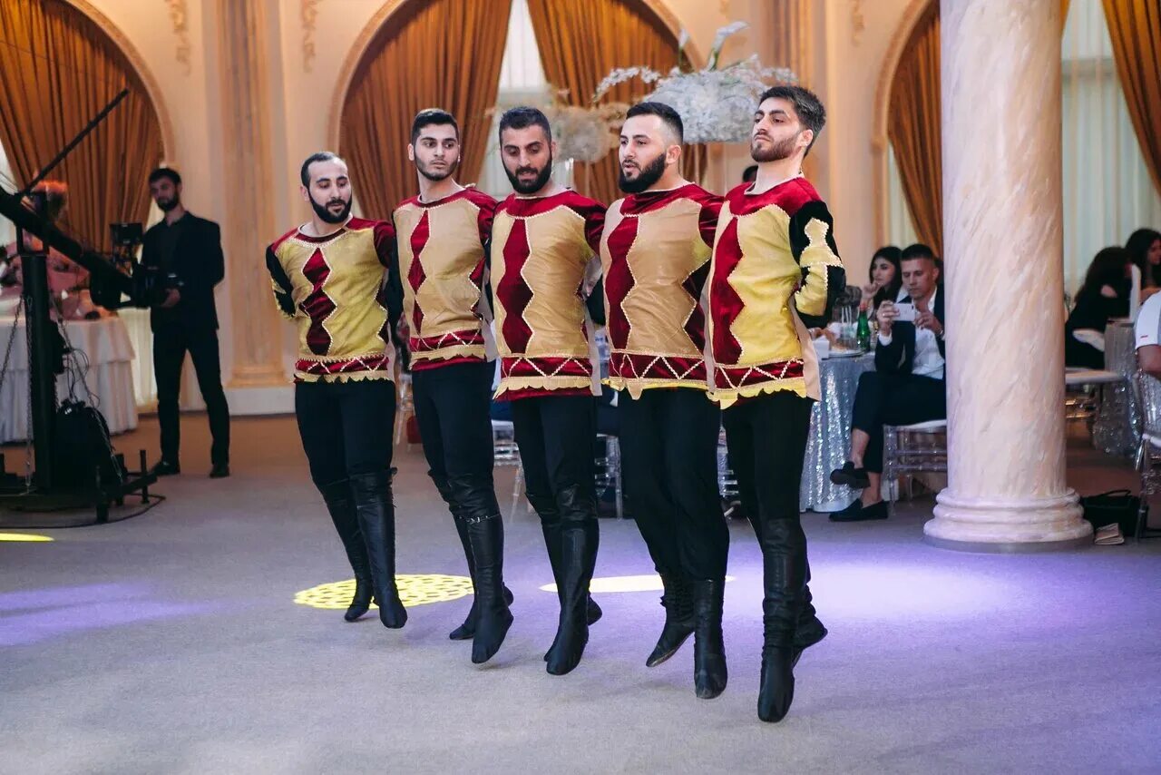 кинтаури танец. армянские национальные танцы шалахо. шалахо армянский танец. шалахо армения танец. кинто грузия.