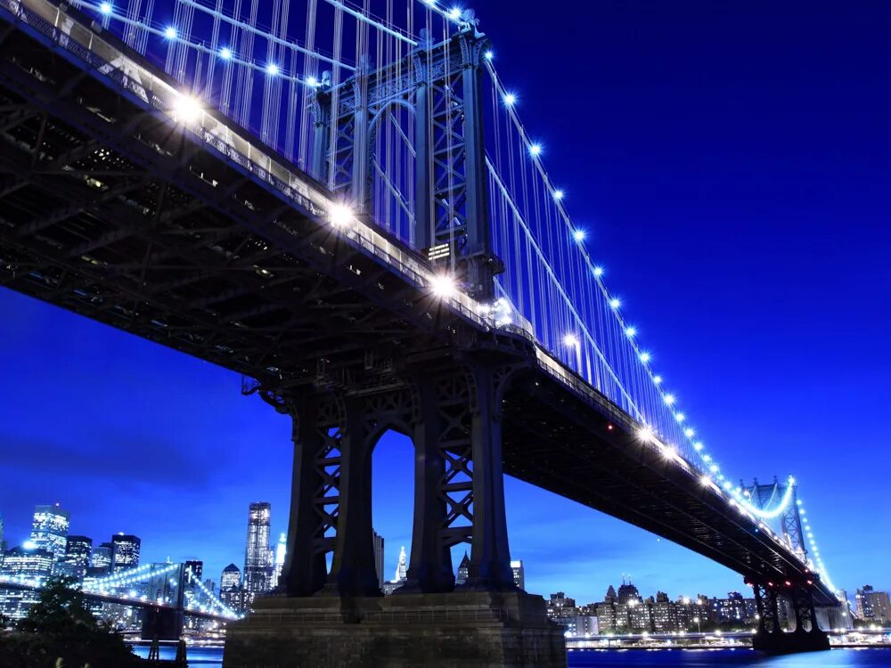 Топ лучших обой. Бруклинский мост Нью-Йорк. Бруклинский мост Нью-Йорк ночью. Бруклинский мост вечером.