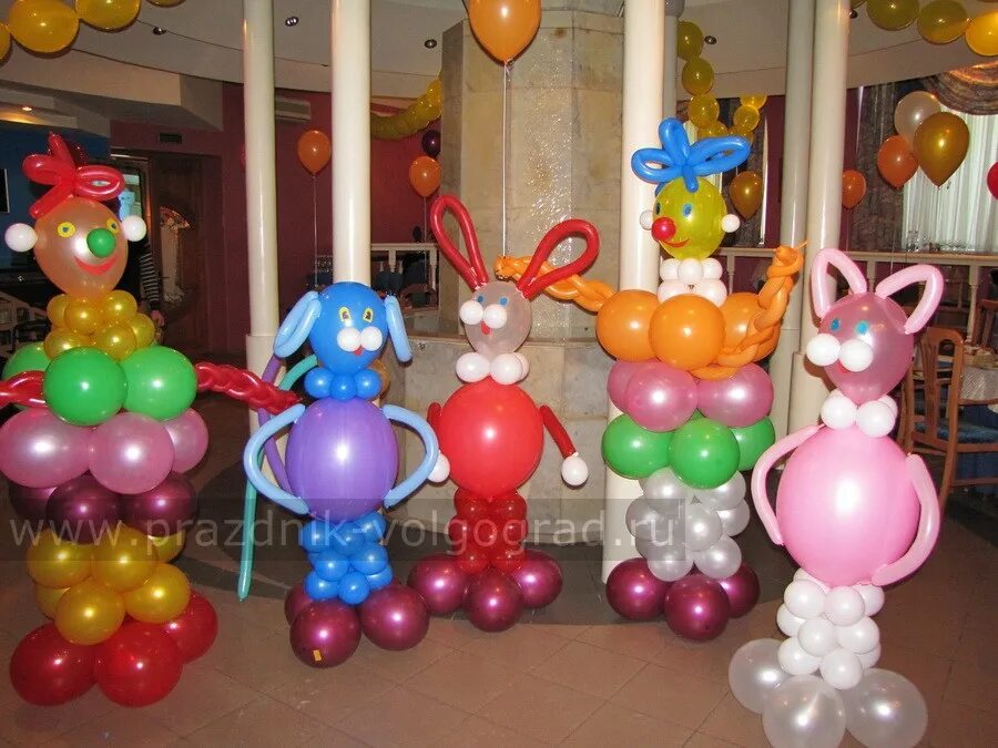 Украшение шарами. Украшение шарами. Украшение шариками на выпускной в детском саду. Украшение шарами детского праздника. Украшение воздушными шарами детских.