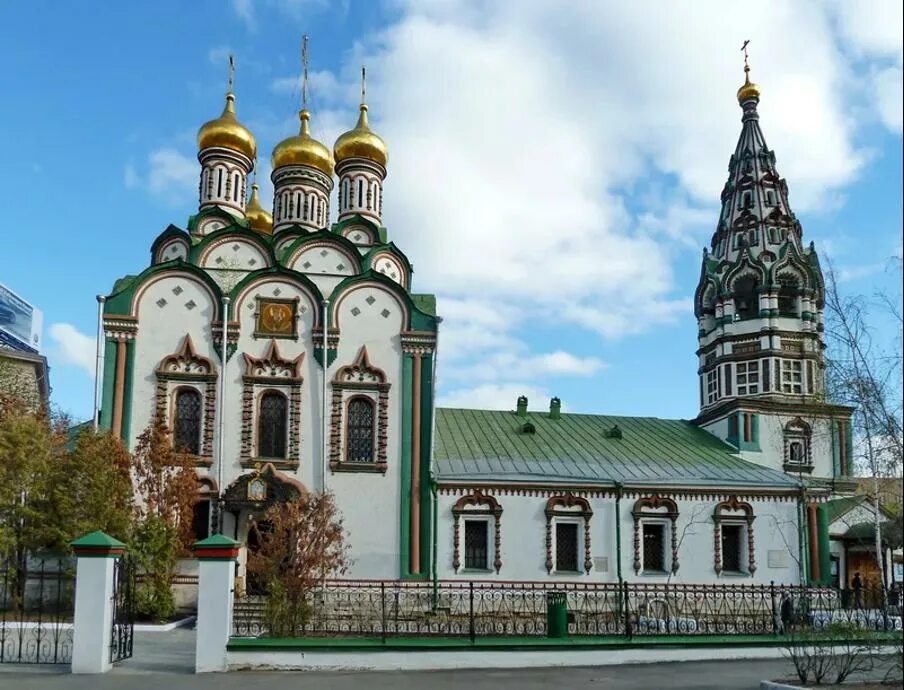 Храм николы в хамовниках. Храм николая чудотворца в хамовниках. храм николая чудотворца в хамовн. храм икола я удотво рца в хамо вниках. храм святителя николая в хамовниках в москве.