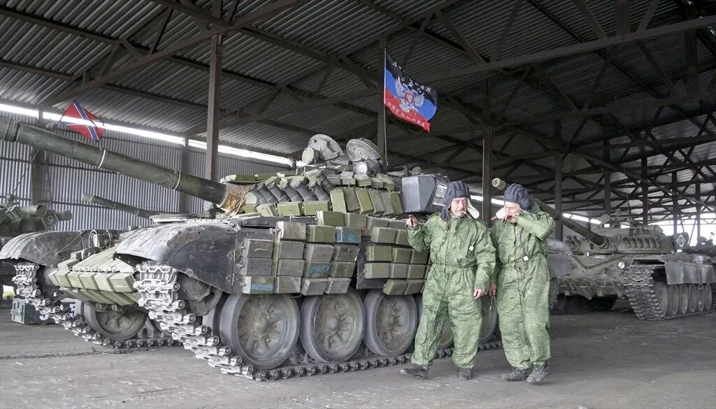 Трофейное оружие на украине. Луганск лнр. Техника лнр. Военная техника в луганске. Вооружение и техника днр.