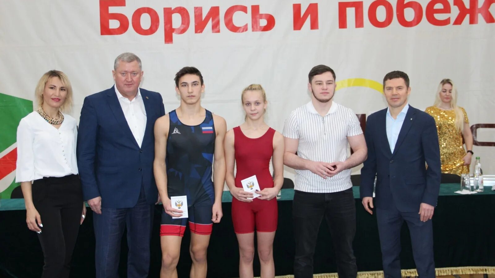 01. Соревнования по вольной борьбе. Заинск вольная борьба. Заинск вольная борьба. Фото вольная борьба заинск\.