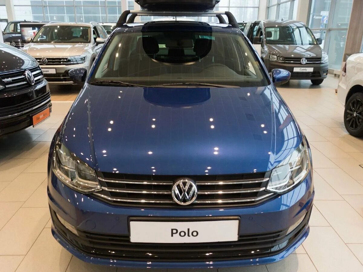 Магазин volkswagen. Фольксваген поло 2019 синий. Синий Volkswagen Polo vi 1.6 at (110 л.с.). Синий Фольксваген поло 2019 поло 2019. Volkswagen Polo v Рестайлинг 1.6 at (110 л.с.) синий с пробегом.