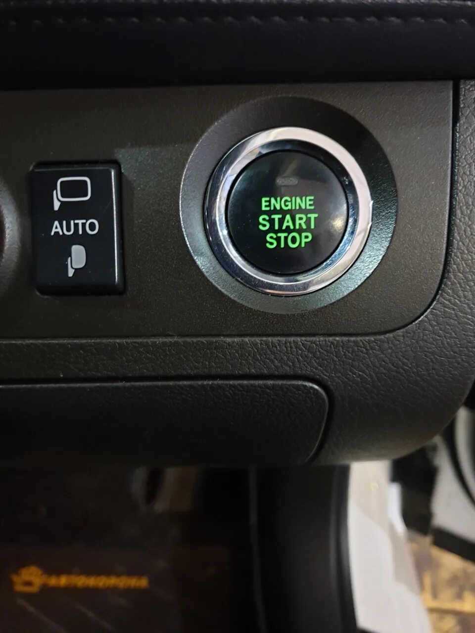 Замена подсветки кнопки Engine Start Stop Toyota Yaris - Форум AutoPeople