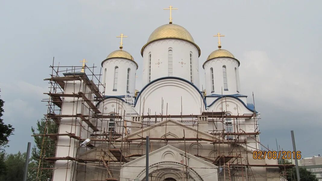 Храм торжества. Церковь торжества православия в алтуфьево. храм алтуфьевское шоссе 77. торжество православия в храме. новый храм алтуфьево.