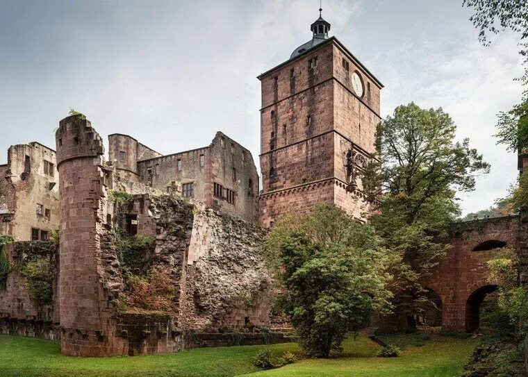 Самая крупная крепость из сохранившихся и действующих. Гейдельбергский замок Гейдельберг. Замок Хейделберг (Гейдельберг).. Замок Гельдерберг. Хайдельберг Шлосс замок.