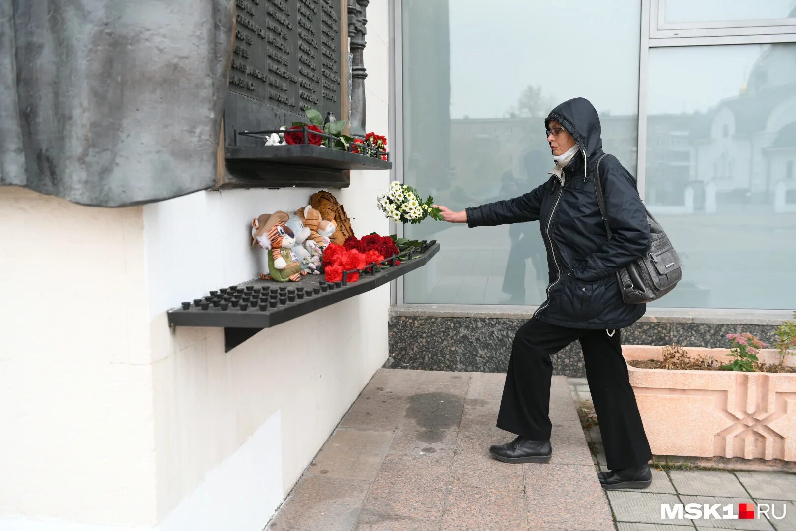 Норд ост теракт на дубровке список погибших. Норд-ОСТ теракт на Дубровке. Театр на Дубровке Норд-ОСТ.