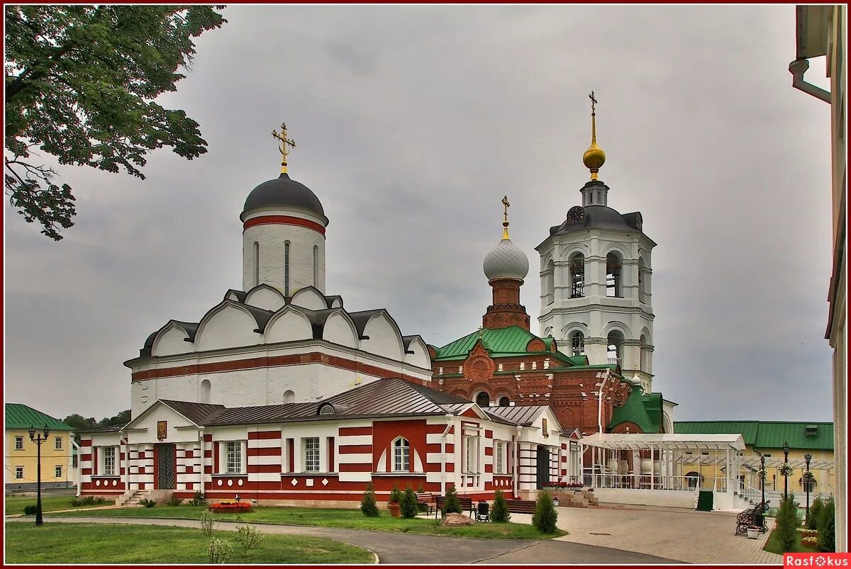 Пешношский монастырь сайт. Николо Пешношский монастырь Дмитровский район. Николо Пешношский монастырь Дмитровский район Луговой. Николо-Пешношский монастырь, посёлок Луговой. Николо Печерский монастырь Дмитров.