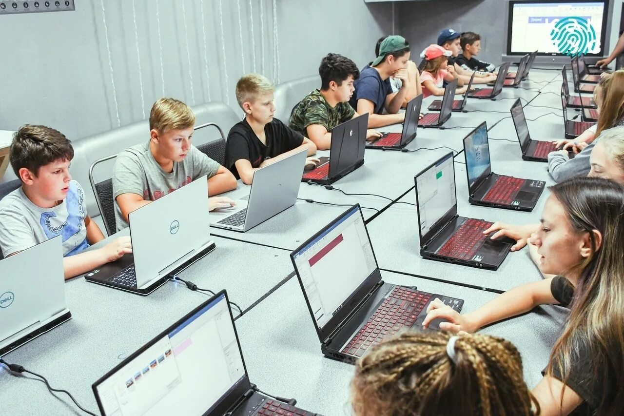 Информационные системы и программирование. Учеба на программиста. Саратовский колледж информационных технологий и управления сгту. Техникум программирования. Колледж программиста в питере.