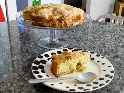 Шарлотка калории