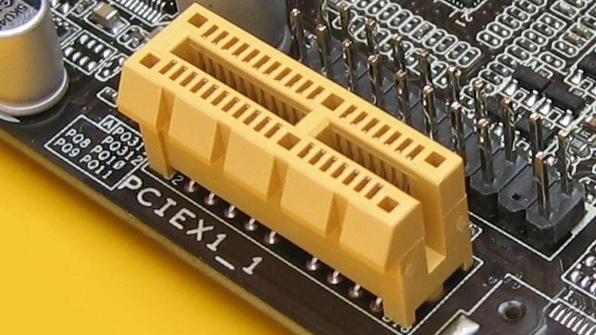 Pci lanes configuration. Pci express x1 разъем. слотов pci-e x1. слоты pcie x1. слот pci express x1.