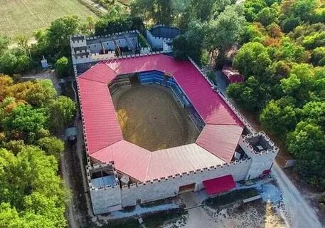 Львиный замок анапа