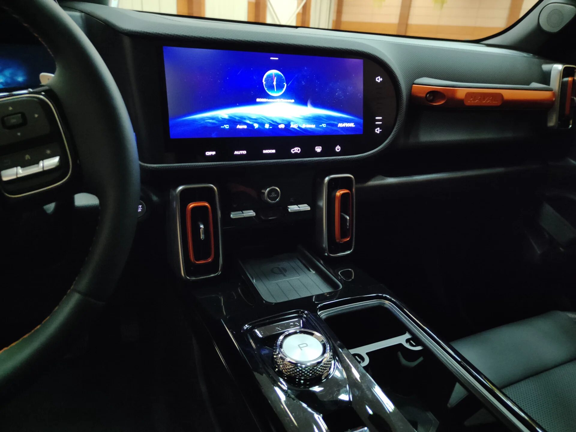 T box haval dargo. Хавал кроссовер. хавал дарго. haval dargo салон ночью. хавал брутальный.