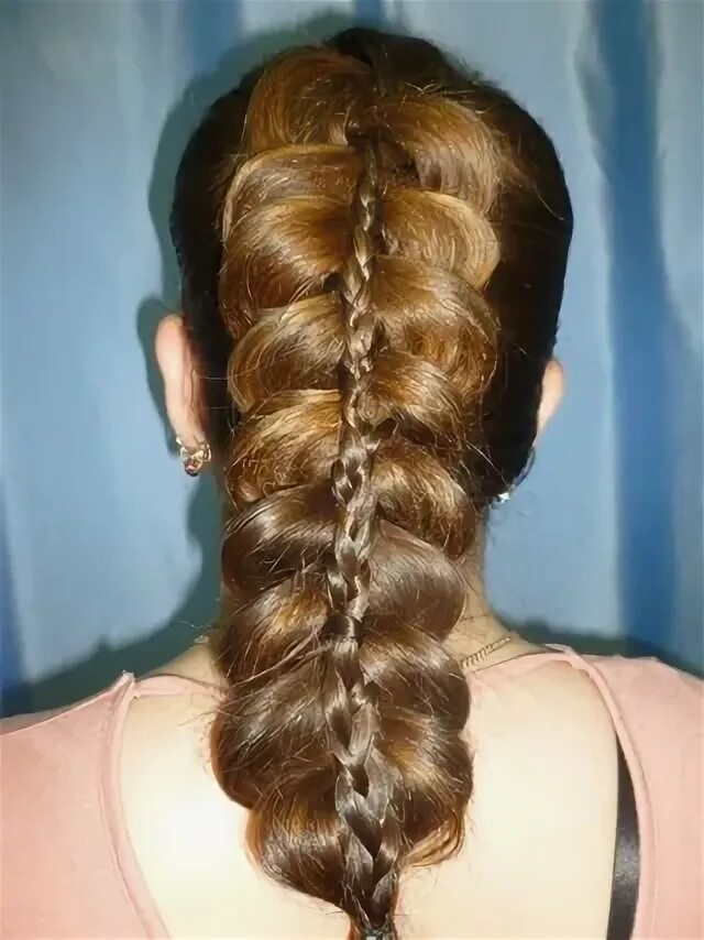 Донская коса. Причёски с бубликом на длинные волосы для девочек. Косы с лентой свадебная. Косы ростов на дону. Косы ростов на дону.