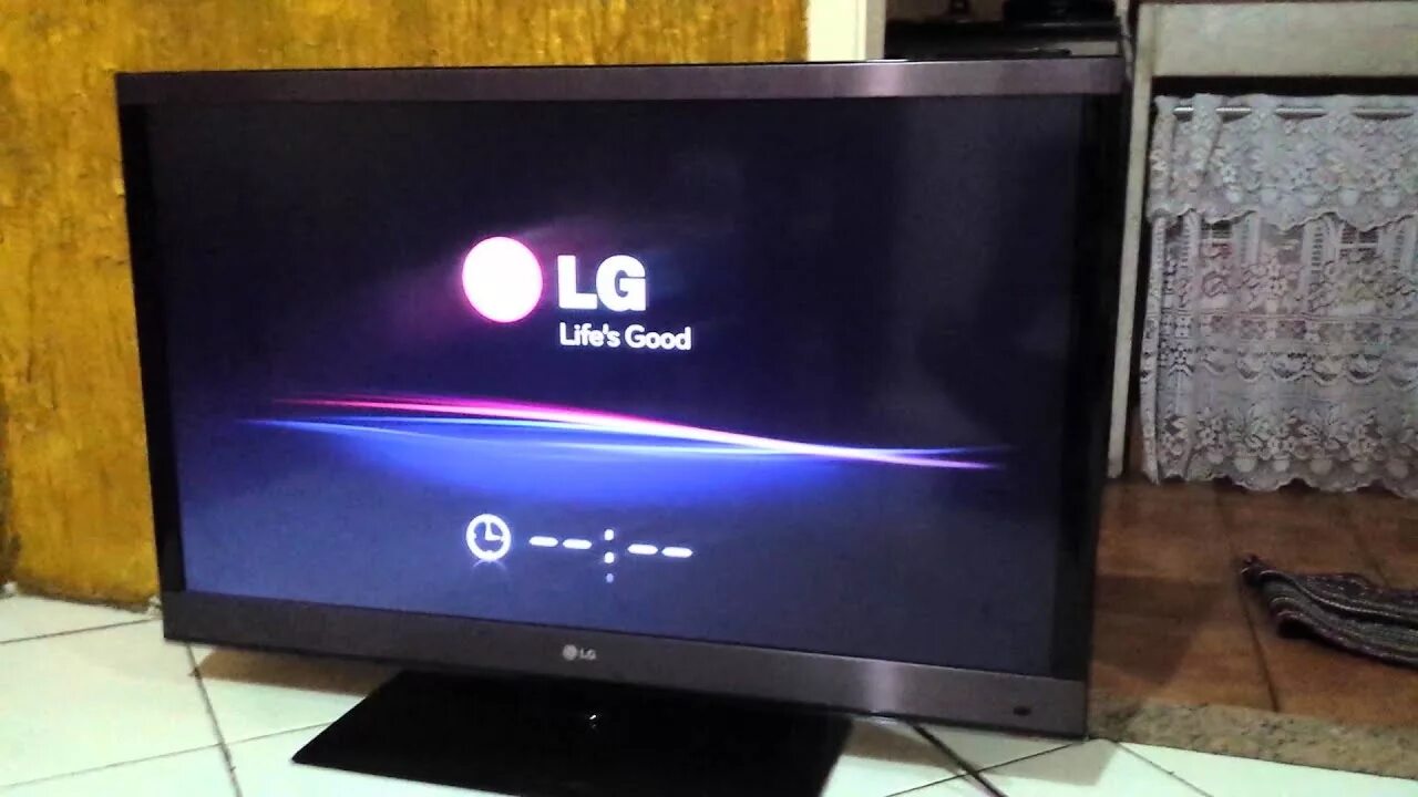 Зависает телевизор lg