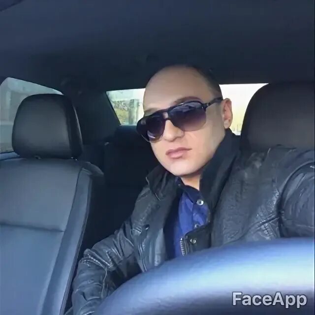 Арутюнян гамлет арменакович. Гамлет айрапетян саратов. Альшанов сергей. Фото из фильма гамлет 1964. Гамлет театр.