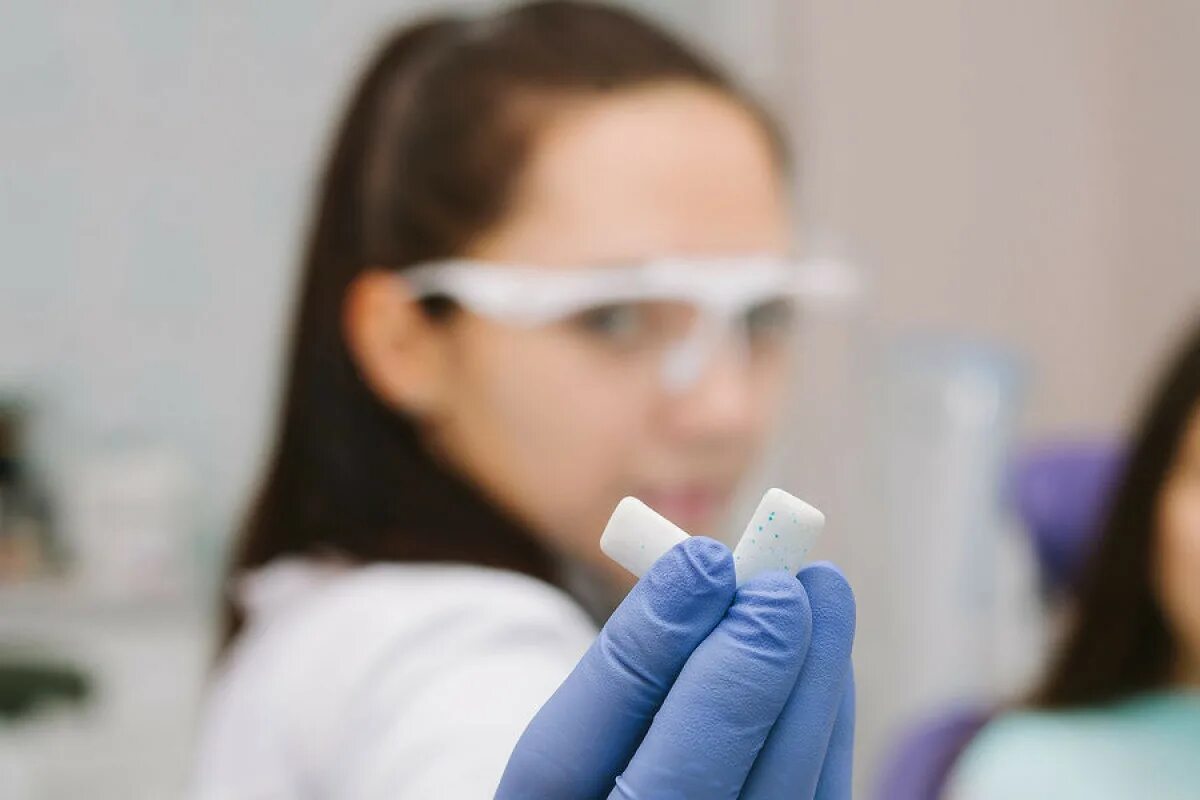 Американские ученые. Назальная вакцина от коронавируса. Стив поттер гай бинари. Что изобрели ученые. Создали искусственную почку.