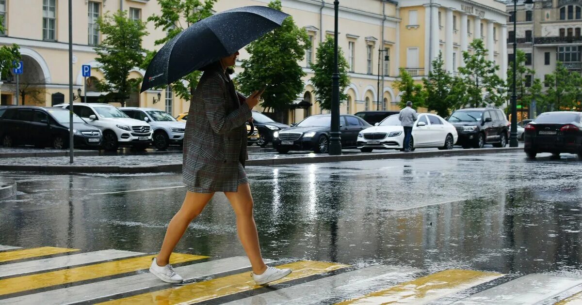 Дождь в Москве. Лето в городе. Летний ливень в Москве. Москва под дождем.