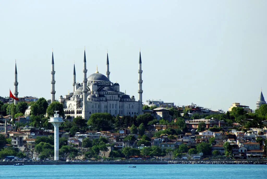 Окрестности стамбула. Голубая мечеть Турция. Достопримечательности Турции голубая мечеть. Стамбул шенгелькёй.