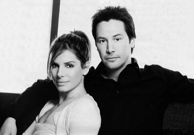 Ривз баллок. Ривз баллок. Keanu reeves sandra bullock. Буллок и киану ривз. Буллок и киану ривз.
