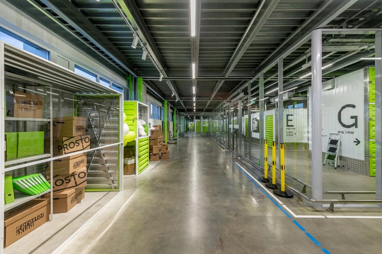 Сизова 2а спб склад. Простор склад спб. Склад для вещей спб. Простор склад сизова 2а. Простор склад индивидуального хранения.