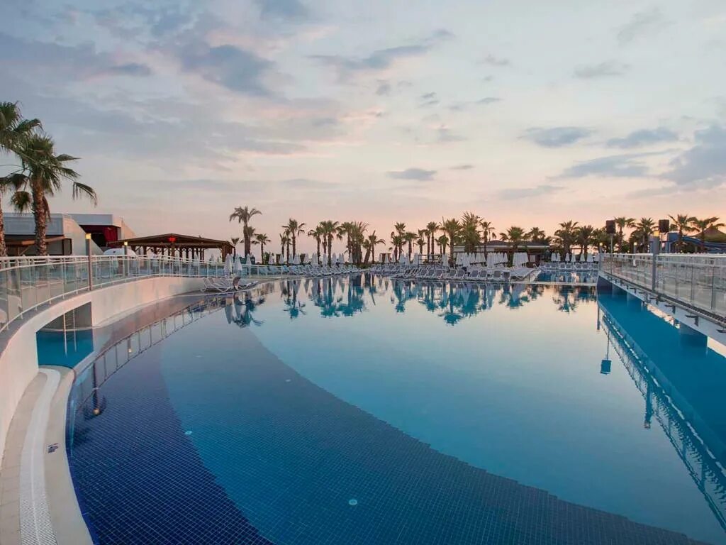 Kirman sidera luxury spa. Отель kirman sidera luxury spa 5. окурджалар кирман сидера. кирман алания окурджалар. турция алания кирман.