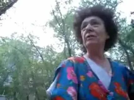 Чокнутый бабка