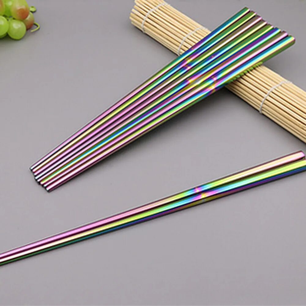 палочки для еды. палочки бамбуковые одноразовая. пара палочек. деревянные палочки для еды. палочки для еды из китая.